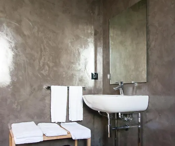 La Senda De Elefantes Cabarceno