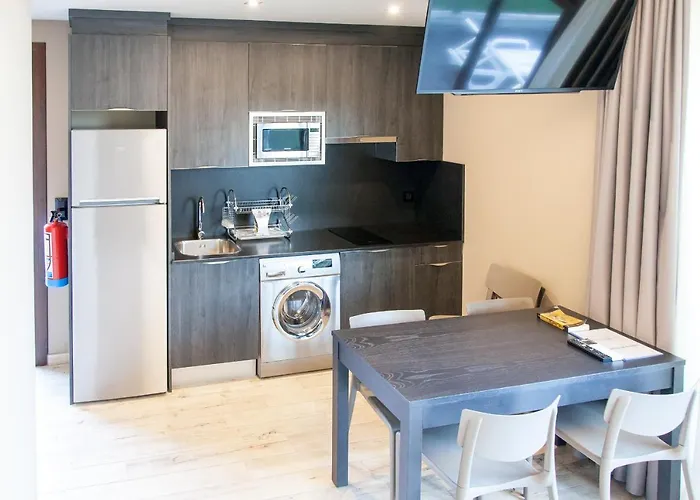 La Senda De Elefantes * Cabarceno